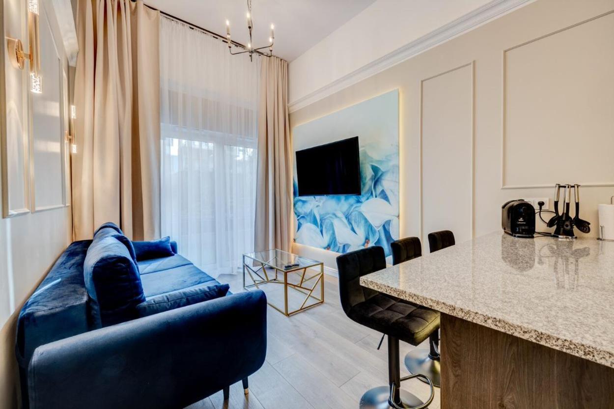 Royal Aparthotel - Centrum Szczecin Extérieur photo